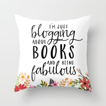 blogging-about-books-pillows